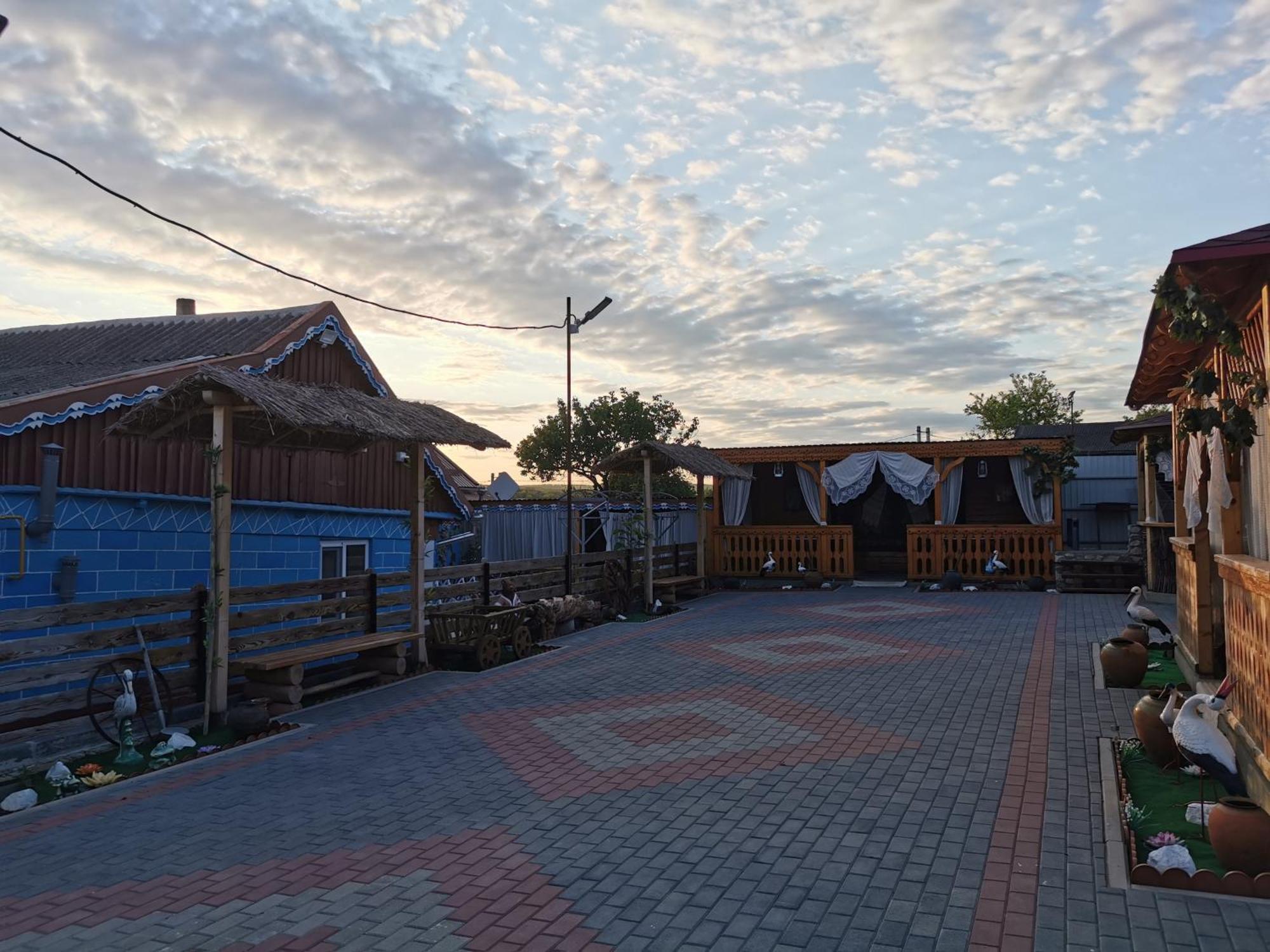 La Mădălina Bed & Breakfast Selemet Exterior foto