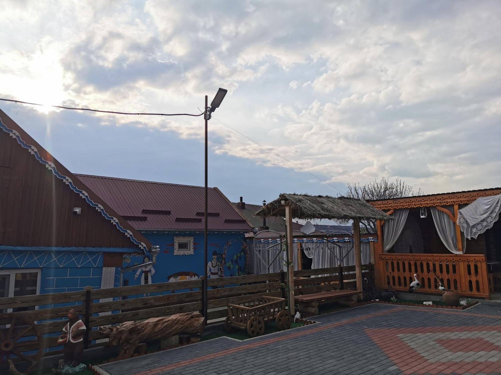La Mădălina Bed & Breakfast Selemet Exterior foto